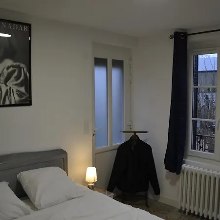 Дом отдыха Maison Chaleureuse A 5 Minutes A Pied Du Centre A *