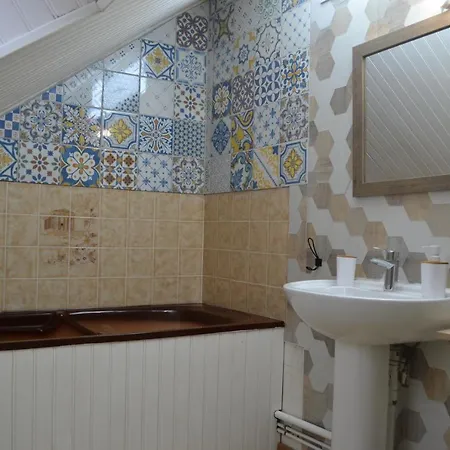 Maison Chaleureuse A 5 Minutes A Pied Du Centre A Дом отдыха *
