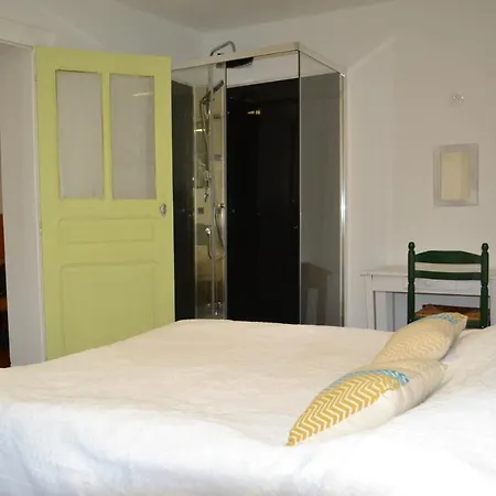 Дом отдыха Maison Chaleureuse A 5 Minutes A Pied Du Centre A *