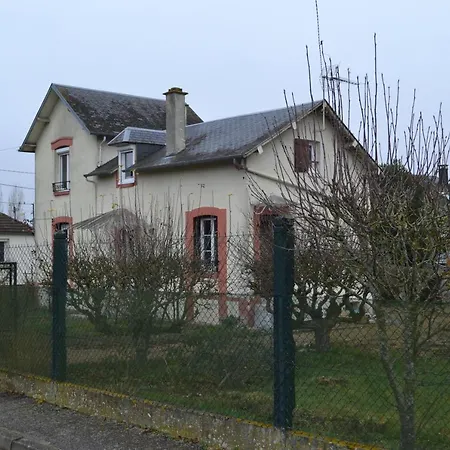 Дом отдыха Maison Chaleureuse A 5 Minutes A Pied Du Centre A Conches-en-Ouche